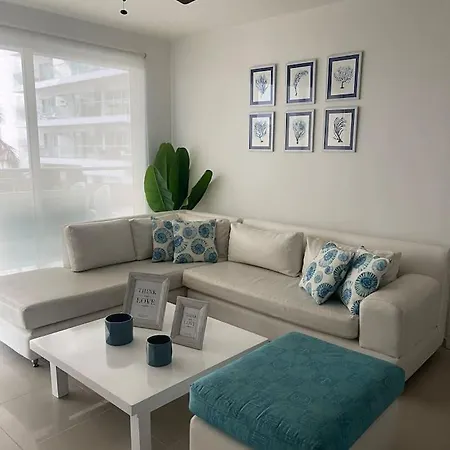 Apartamento Moderno Con Salida Directa Al Mar *